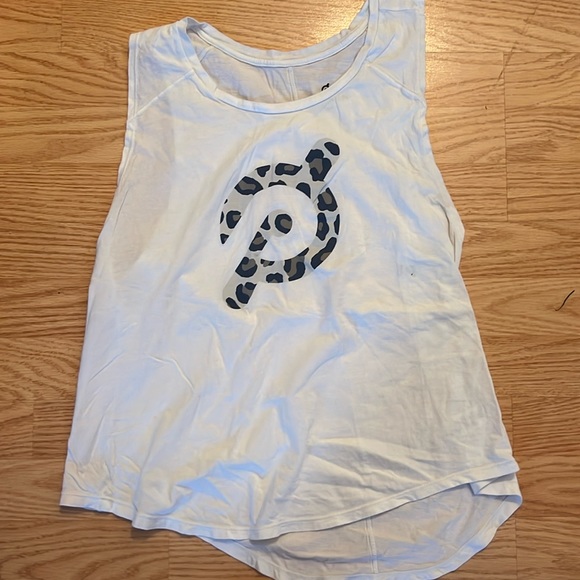 Peloton Wonen’s Tank Top - Leopard - Picture 1 of 3